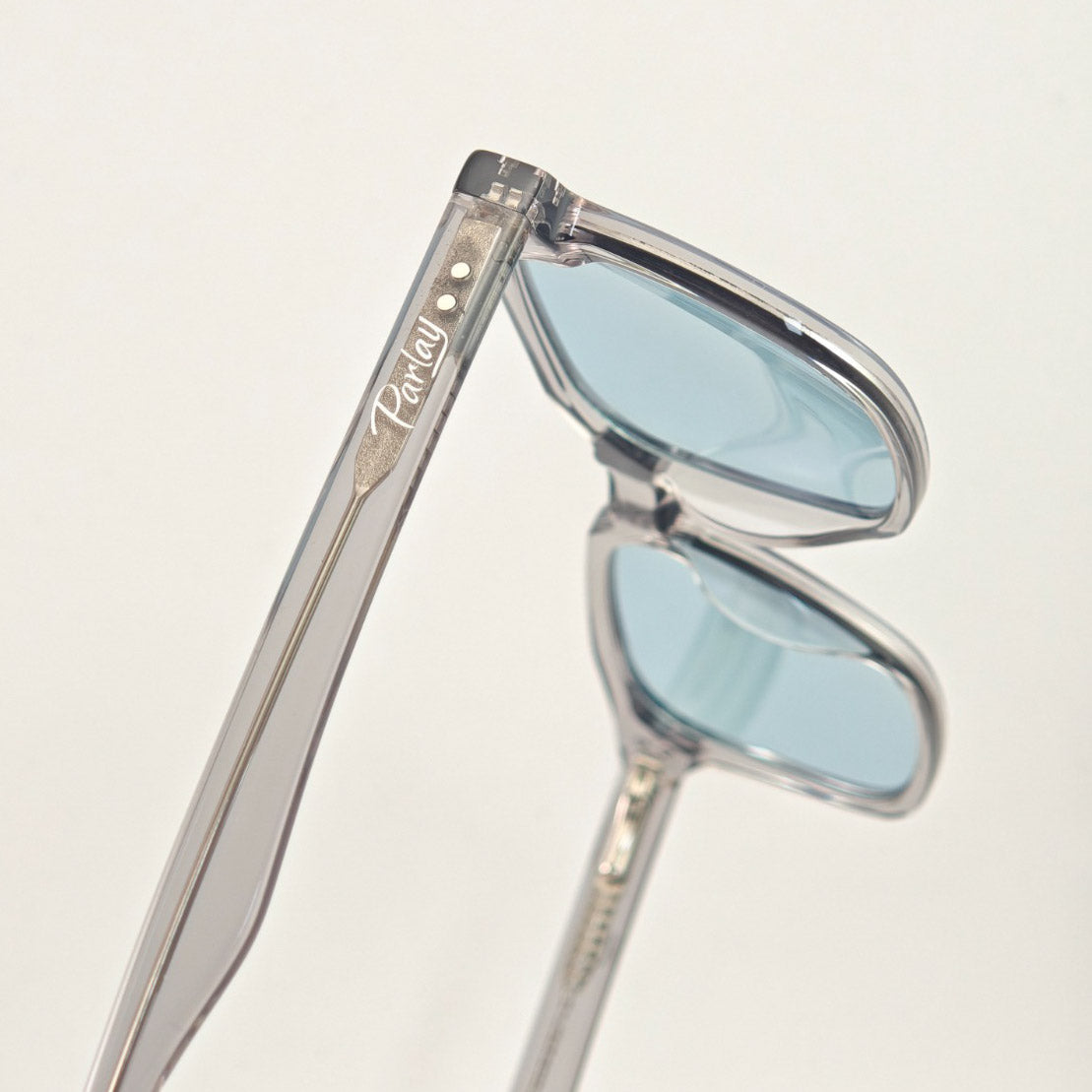 The Origin Smoke Grey